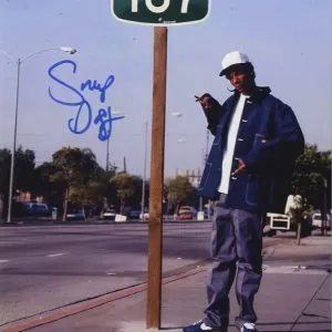 snoop dogg signed 8x10 photo