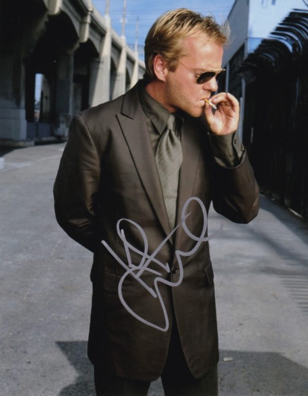 kiefer sutherland signed 24 'jack bauer' 8x10 photo. shanks autographs memorabilia