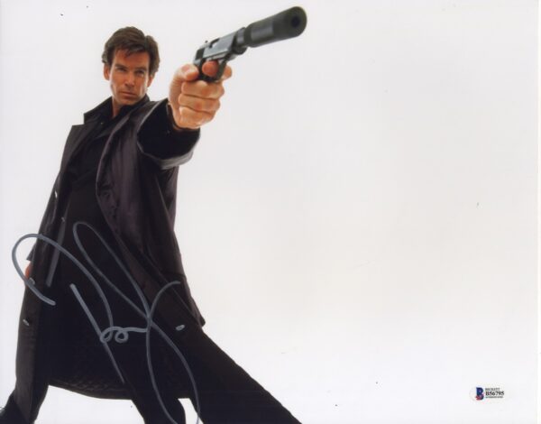 Pierce Brosnan signed james bond 11x14 photo, beckett authenticated.shanks autographs