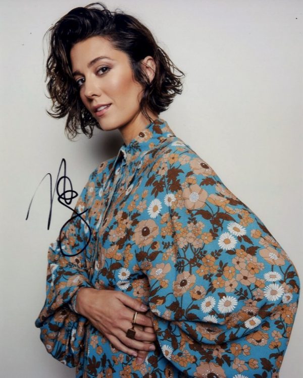 Mary Elizabeth winstead signed photo