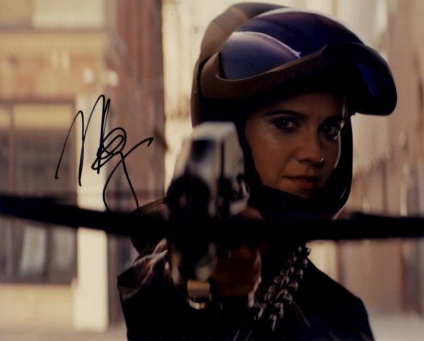 Mary Elizabeth winstead signed photo