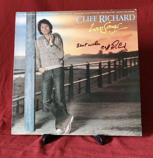 cliff richard signed love songs vinyl.shanks autographs