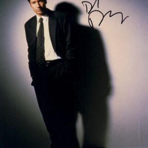 David Duchovny signed the x-files 11x14 photograph.