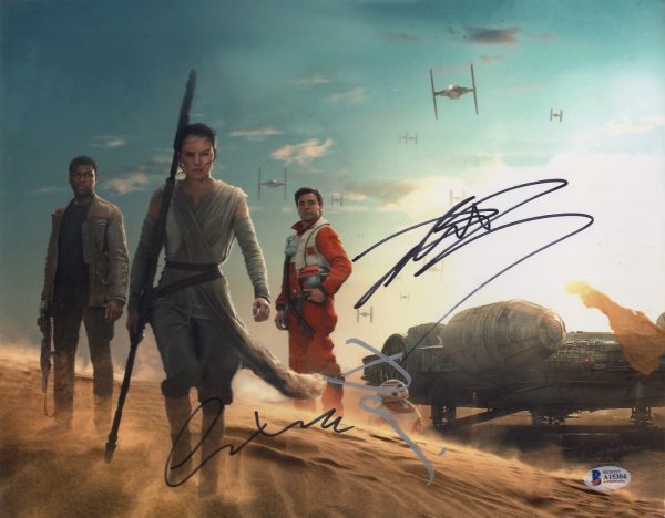 Star Wars The Force Awakens, John Boyega, Oscar Isaac and Daisy Ridley Signed 11x14