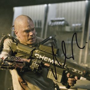 Matt damon signed Elysium 8x10 photo.shanks autographs