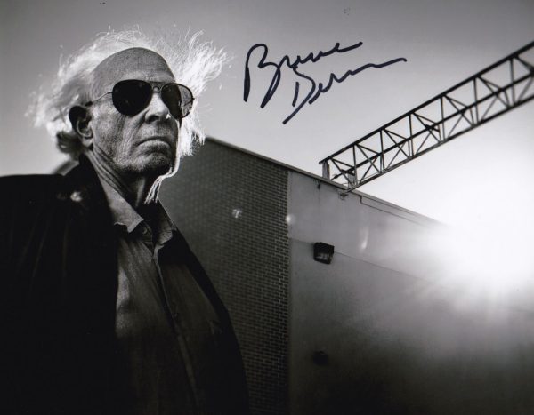 Bruce Dern signed 8x10 Photograph.