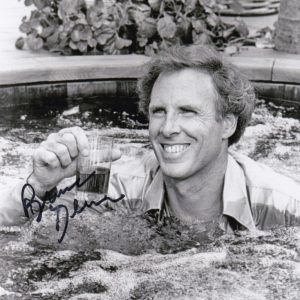 Bruce Dern signed 8x10 Photograph.