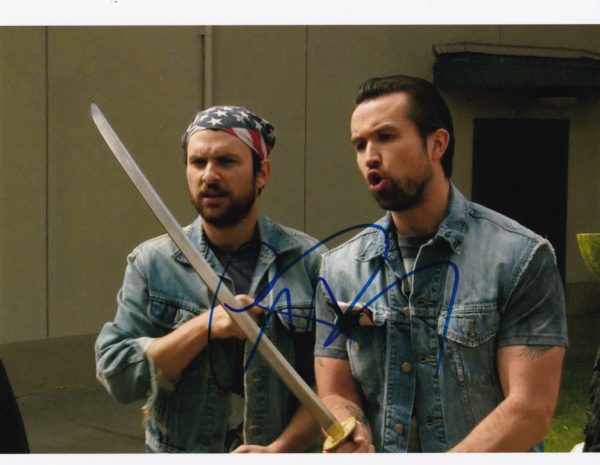 charlie day signed 8x10 photograph.shanks autographs ALWAYS SUNNY