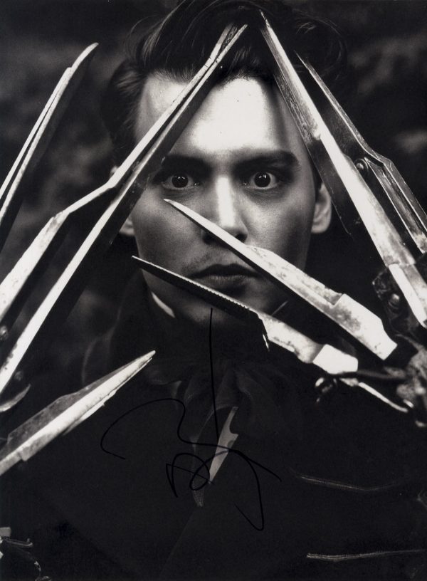 johnny depp signed 12x16 edward scissorhands.shanks autographs