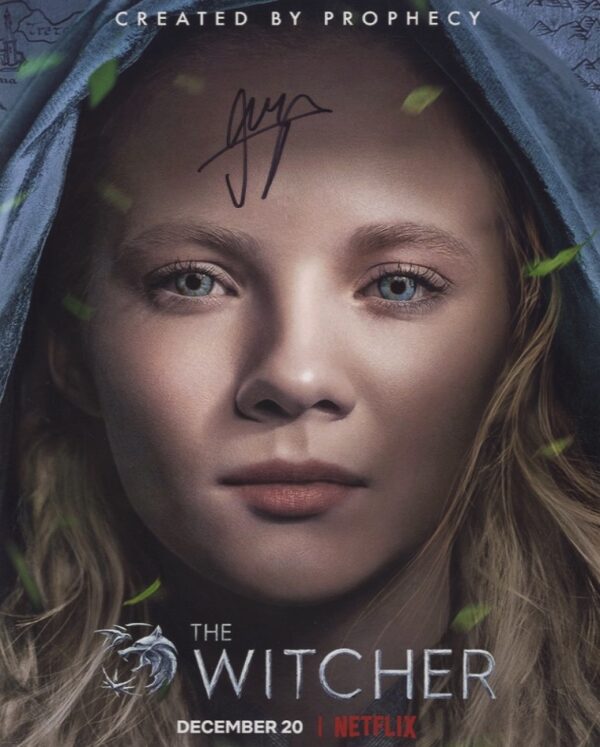 Freya Allen the witcher signed 8x10 photograph.shanks autograhps