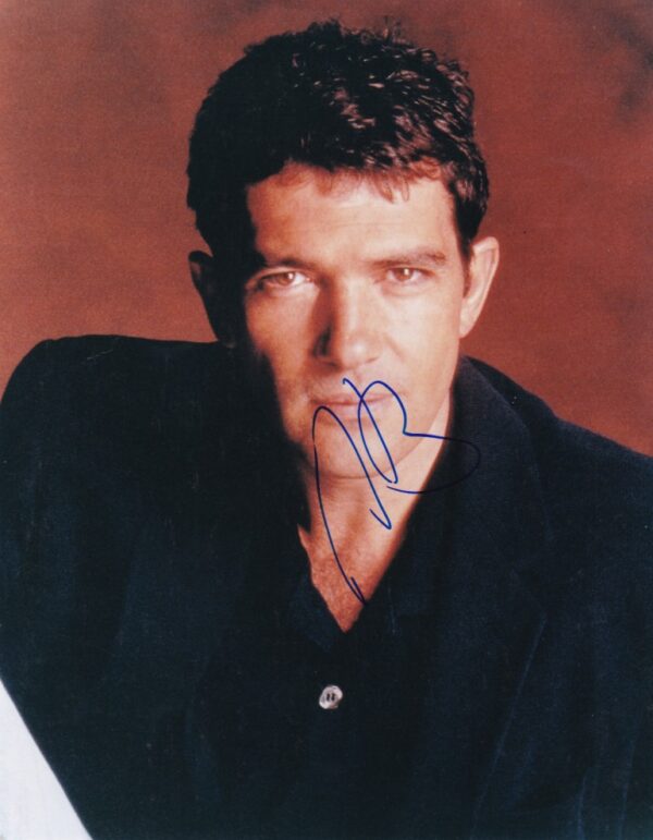 antonio Banderas 8x10 signed photo.shanks autographs