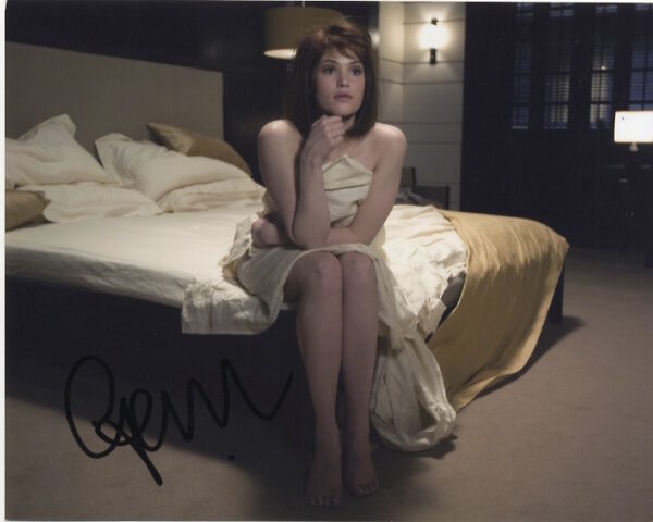 Quantum Of Solace Gemma Arterton Signed James Bond 8x10 photograph.shanks autographs