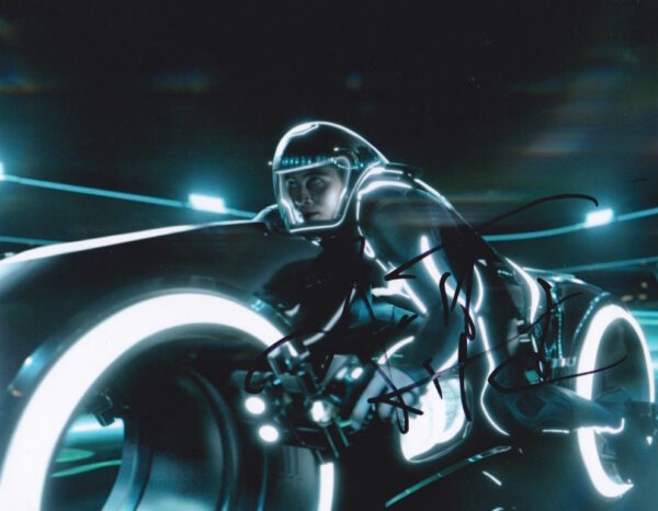 Garrett Hedlund Tron Legacy signed phot.shanks autographs