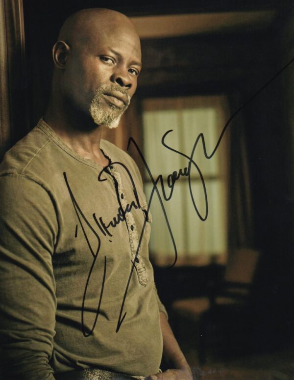 Djimon Hounsou signed photo.shanks autographs