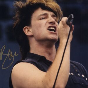 U2 bono signed photo.shanks autographs