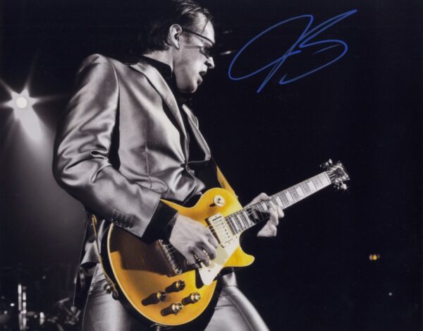 Joe Bonamassa signed photo.shanks autographs