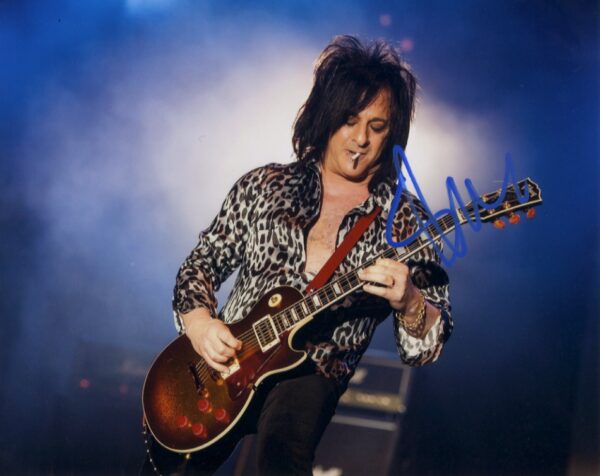 steve stevens signed photo.shanks autographs