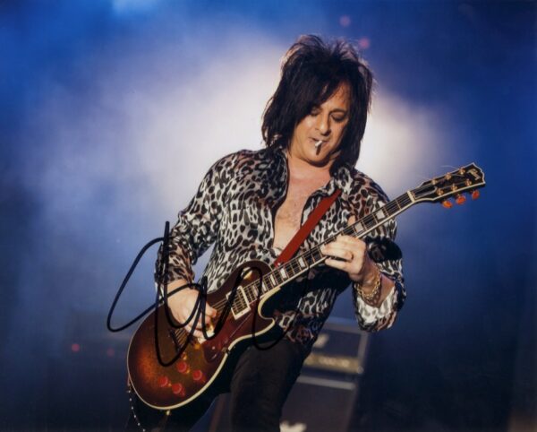 steve stevens signed photo.shanks autographs