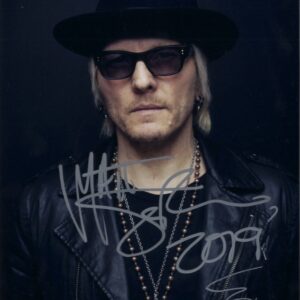 matt sorum signed photo.shanks autographs guns and roses