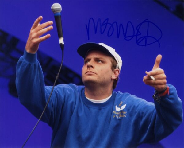 MAC DEMARCO SIGNED PHOTO. SHANKS AUTOGRAPHS. MUSIC