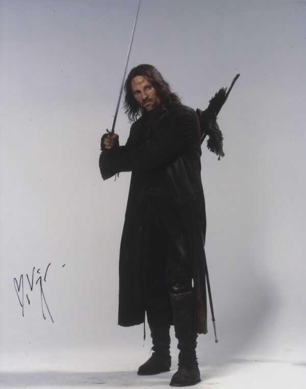 viggo mortensen lord of the rings singed photo.shanks autographs.