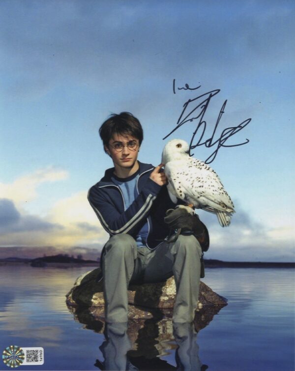 daniel radcliffe signed harry potter. aftal authentication.shanks autograhps