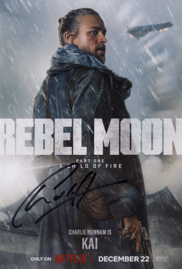 charlie hunnam signed photo. shanks autographs
