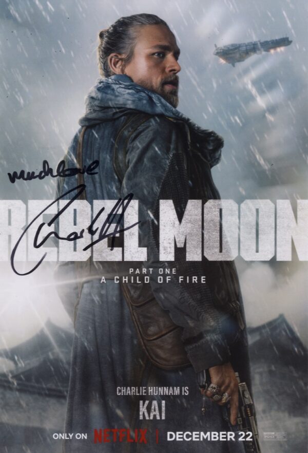 charlie hunnam signed photo. shanks autographs