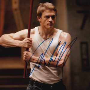 charlie hunnam signed photo. shanks autographs