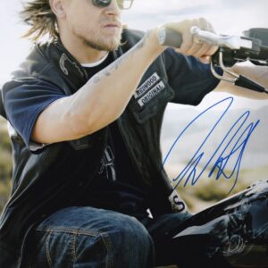 charlie hunnam signed photo. shanks autographs