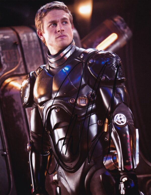 charlie hunnam signed photo. shanks autographs