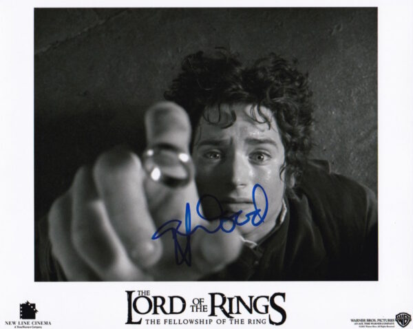 the lord of the rings, elijah wood signed photo.shanks autographs