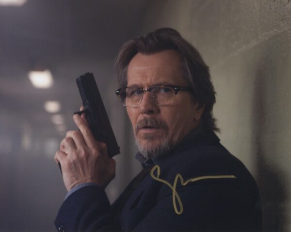 gary oldman signed photograph. shanks autographs