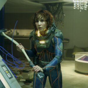 noomi rapace signed photo.shanks autographs