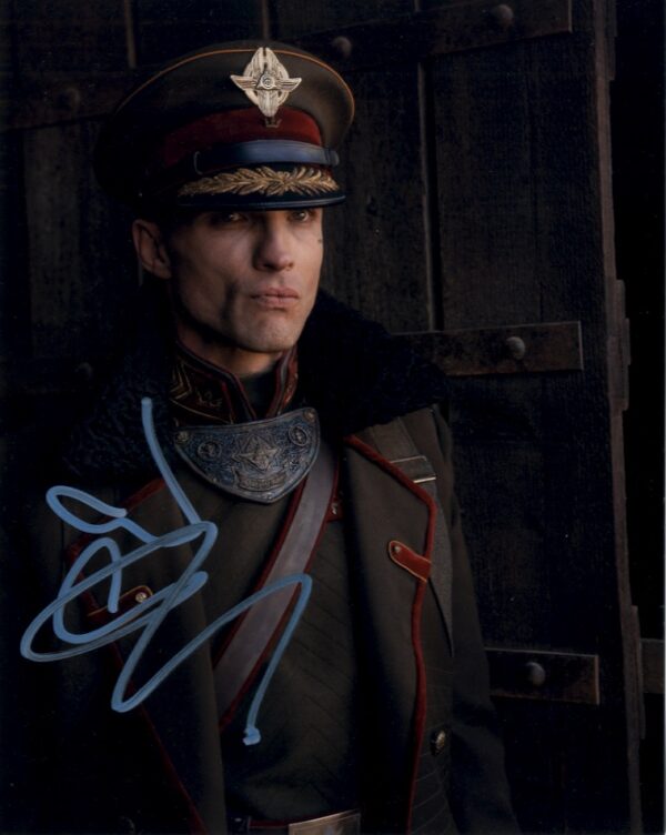 ed skrein signed photo