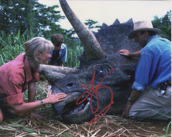 Laura dern jurassic park signed photo.shanks autographs .