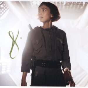 Sydney chandler alien earth signed photo.shanks autographs